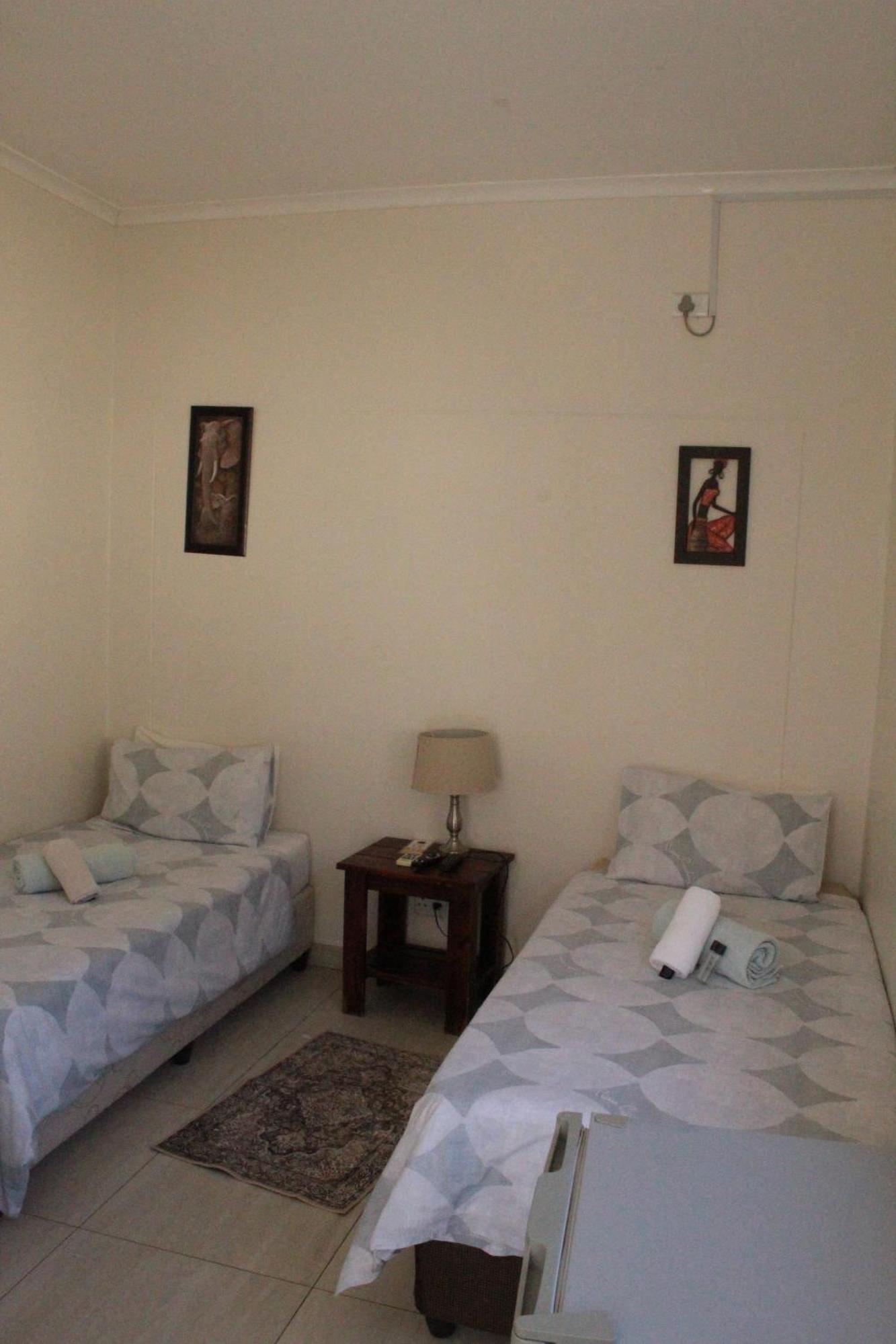 Esperanca Guesthouse Windhoek Bagian luar foto