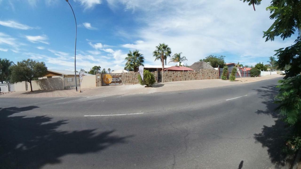 Esperanca Guesthouse Windhoek Bagian luar foto