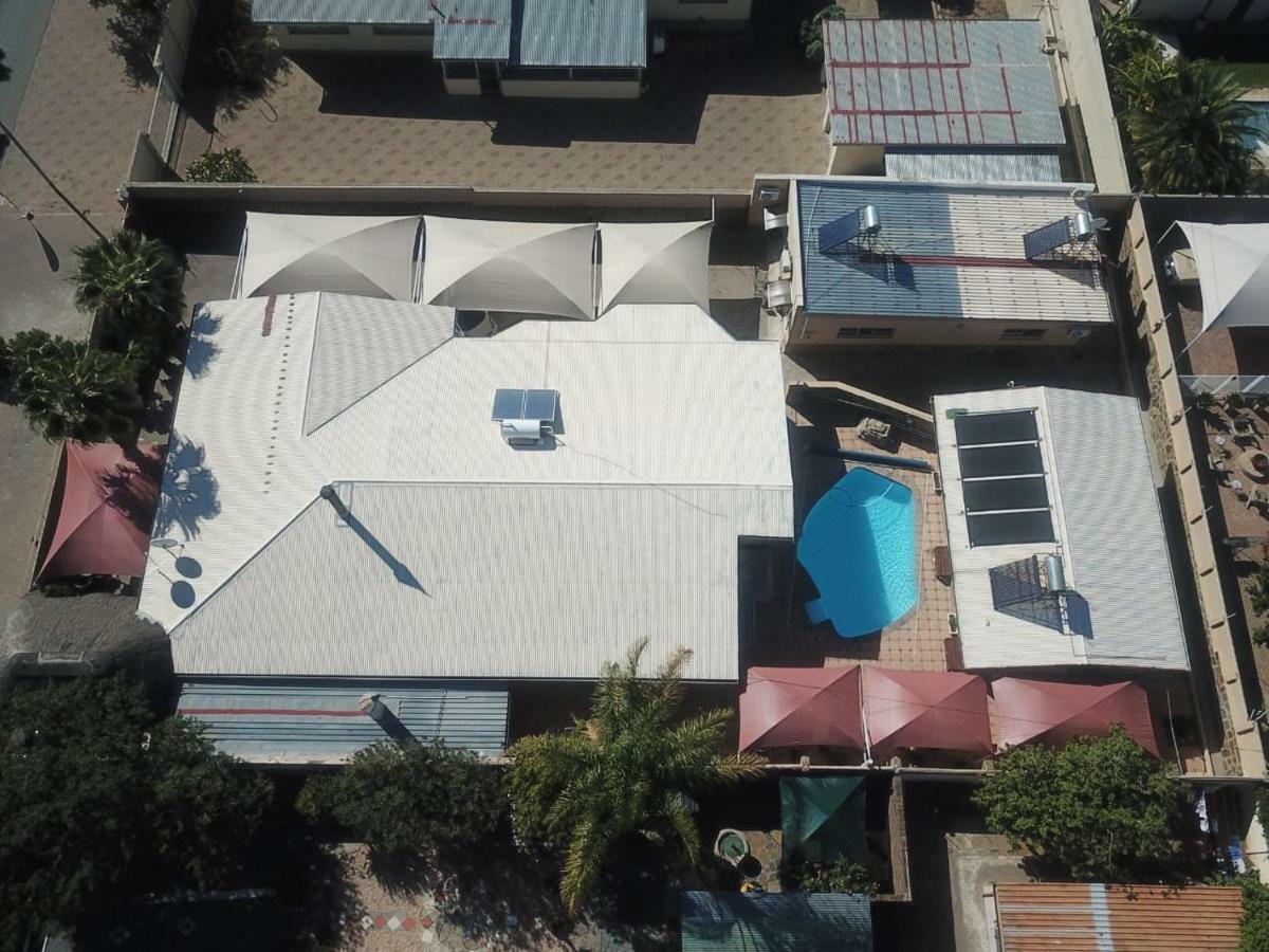 Esperanca Guesthouse Windhoek Bagian luar foto